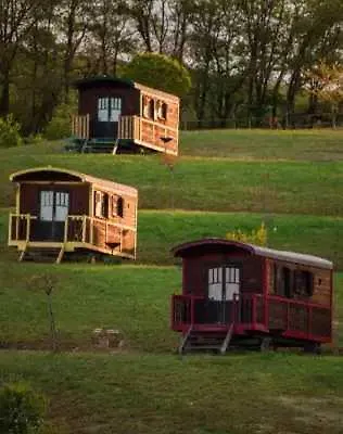 Campsite Camping 4 Etoiles - Piscine - Eed0A0 Estipouy
