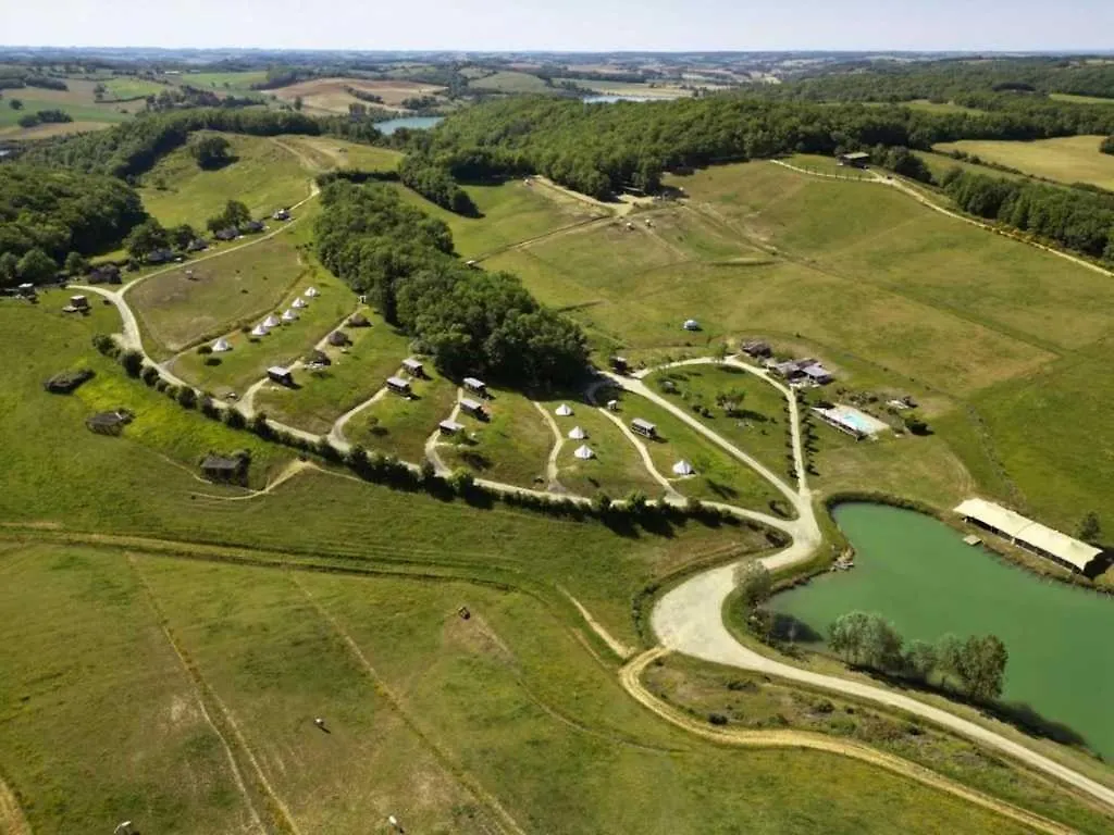 Camping 4 Etoiles - Piscine - Eed0A0 Estipouy 0*,  France