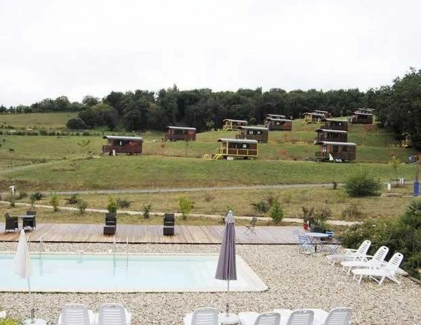 Camping 4 Etoiles - Piscine - Eed0A0 Estipouy France